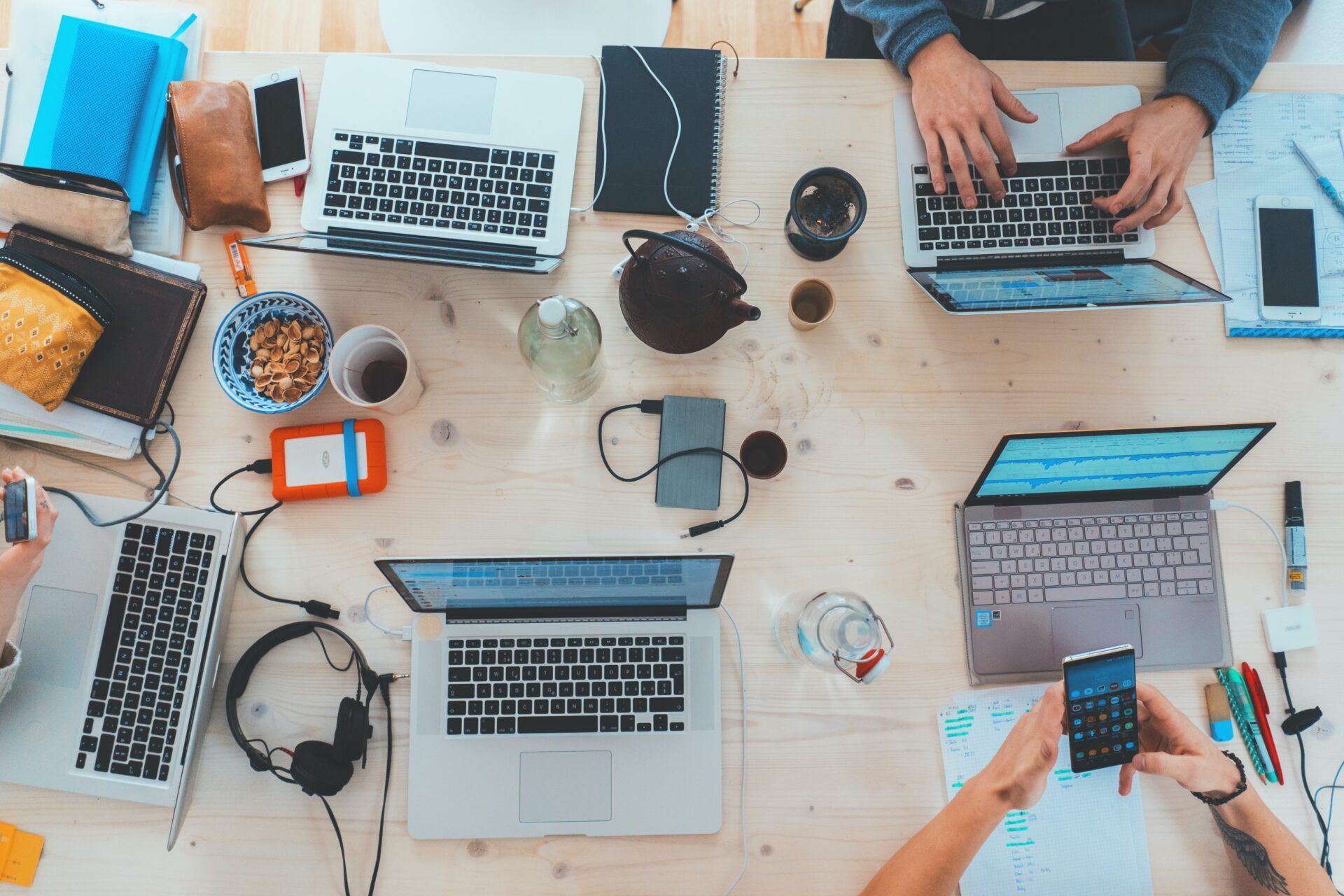 L’Intelligenza artificiale rivoluziona il mondo del lavoro e le competenze tecniche del futuro