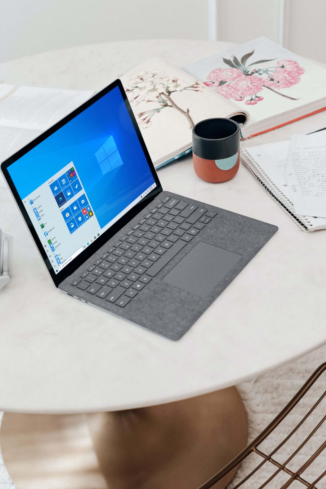 Microsoft porta l’intelligenza artificiale generativa su tutti i pc con Windows 11