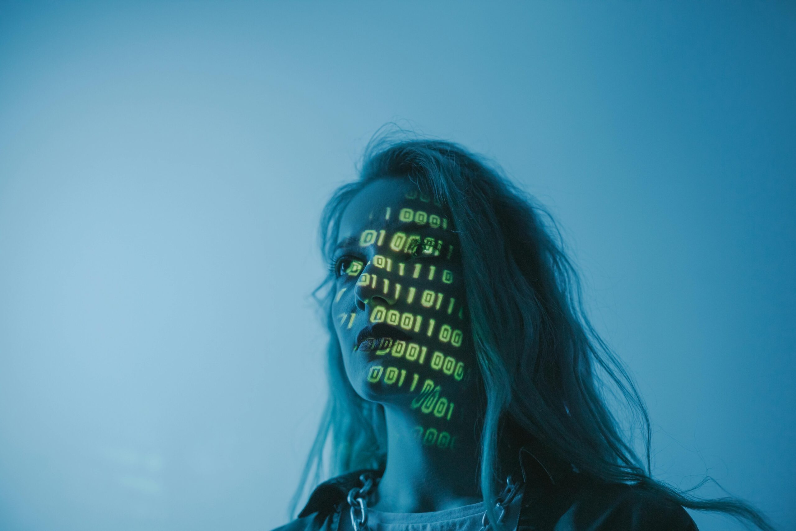 Intelligenza Artificiale e Colonialismo: Il Nuovo Volto dell’Estrazione Digitale
